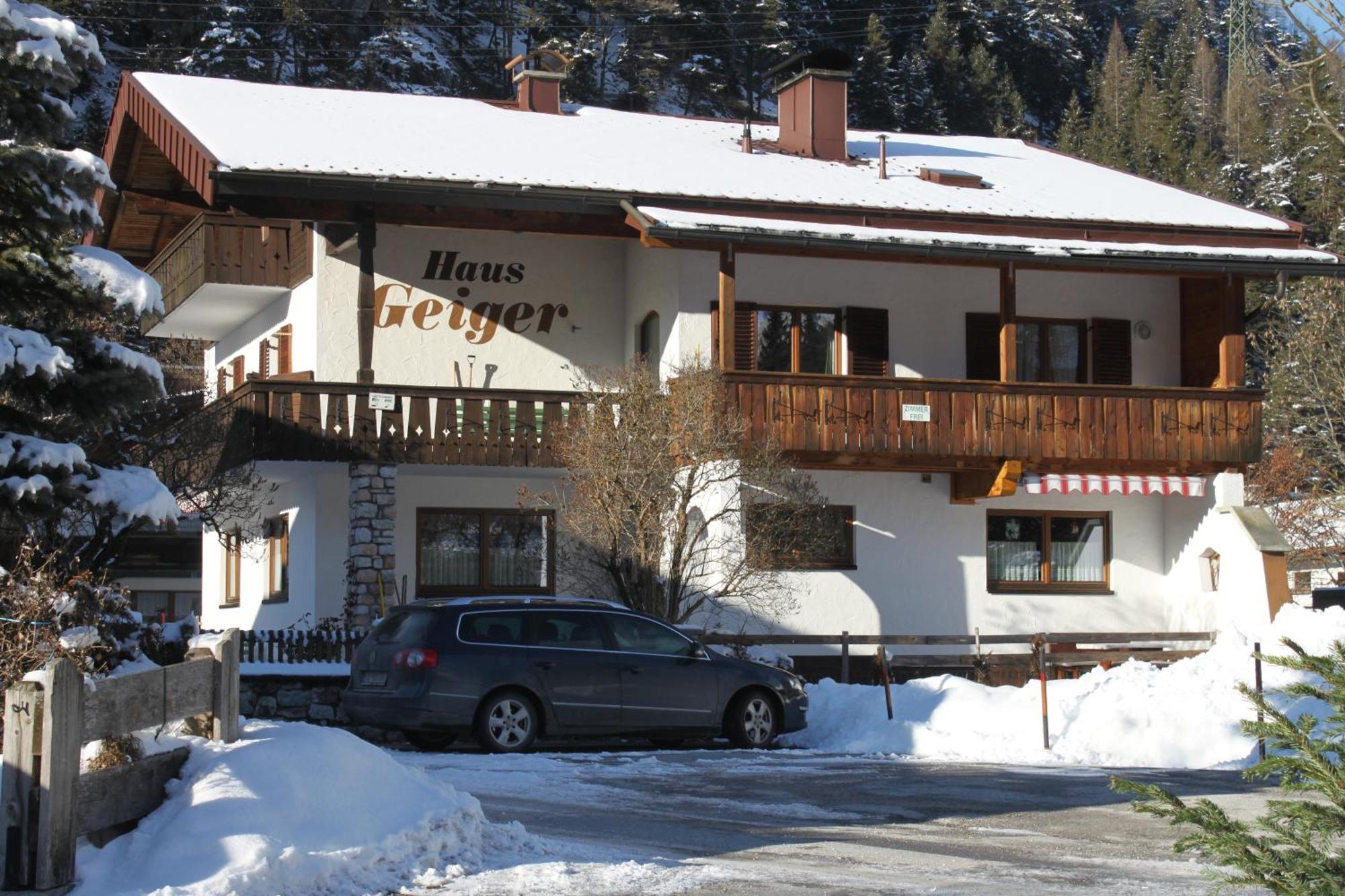 Haus Geiger Panzió Scharnitz Kültér fotó