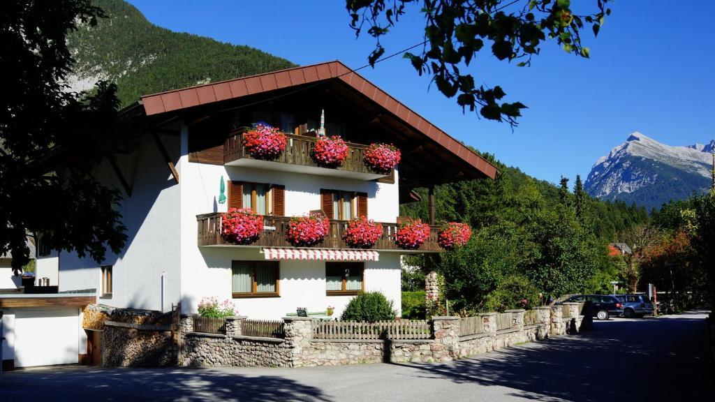 Haus Geiger Panzió Scharnitz Kültér fotó
